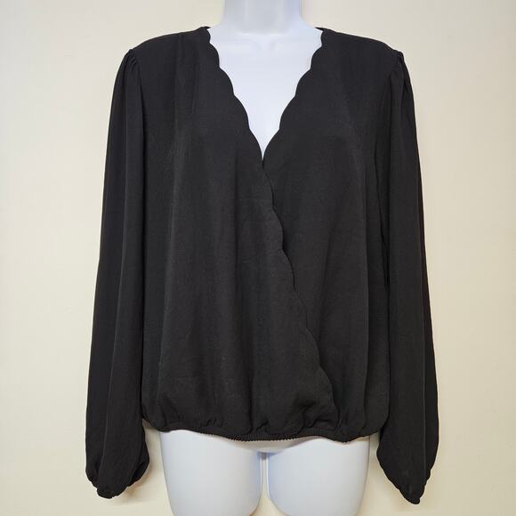 Nine Britton Black Long Sleeve Blouse Size M Scalloped Neckline Mature Office - Picture 1 of 9